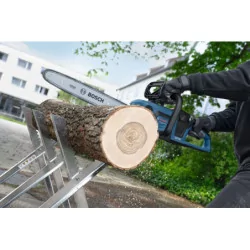 Tronçonneuse GKE 18V-40 sans batterie ni chargeur