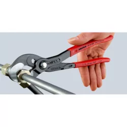 Clé àjustable effet cliquet