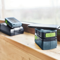 Chargeur de téléphone portable PHC 18
