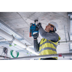 Perceuse GSR 18V-45 + Perforateur GBH 18V-22 + Meuleuse GWS 18V-8 + 1 sac + 3 batteries 4.0 ah + 1 c