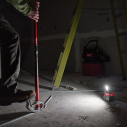 Projecteur de chantier compact 18 V M18ALIS-O