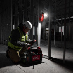 Projecteur de chantier sans fil 18V Li-ion RedLithium sans batterie