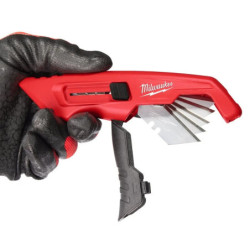 Cutter à lame réctractable