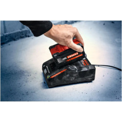 Batterie 2xEXBA 18V 8,0 Ah + 1 EXAL 18V-160 ©