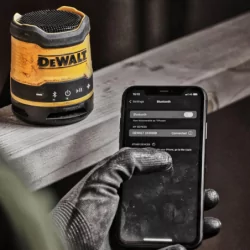 Enceinte bluetooth rechargeable 3.7V usb-C - DEWALT - DCR009-XJ