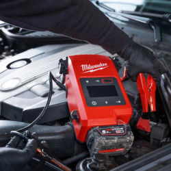 Booster M18 JS2000-0 pour voiture sans batterie ni chargeur