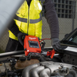 Booster M18 JS2000-0 pour voiture sans batterie ni chargeur