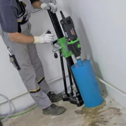 Bâti pour perçage maximum diam 202mm