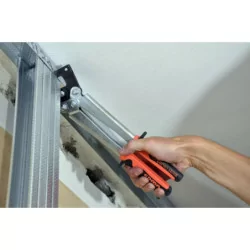 Pince à sertir PROFIL 2RM pour rails et montants Edma