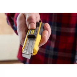 Cutter 18mm à cartouche fatmax